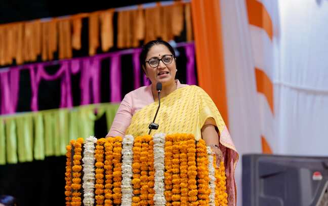 Women startups to get collateral-free loans upto ₹10 cr: Delhi CM