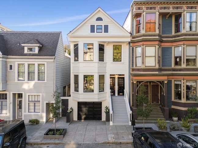 ₹28 crore US house for sale accepts Anthropic, OpenAI shares as payment