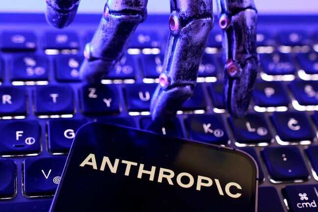 What happened in 24 hours before US restricted access to Anthropic's top AI models?