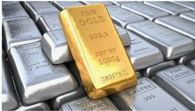 Gold, silver prices fall amid Fed hike fears