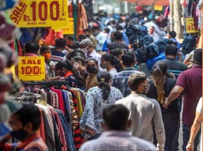 How do branded clothes end up selling for just a few hundred rupees at Delhi's Sarojini?