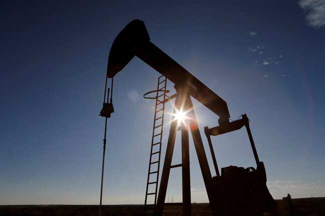Oil prices rise for third straight day