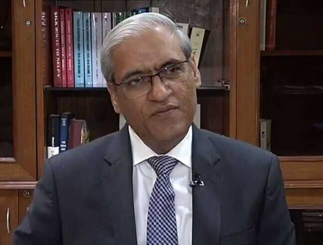 Ex-Hindustan Petroleum chief busts 'myth' about ethanol making petrol cheaper