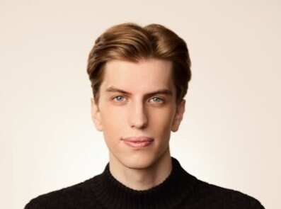 Who is Leopold Aschenbrenner, whose AI hedge fund grew 439% before crashing?