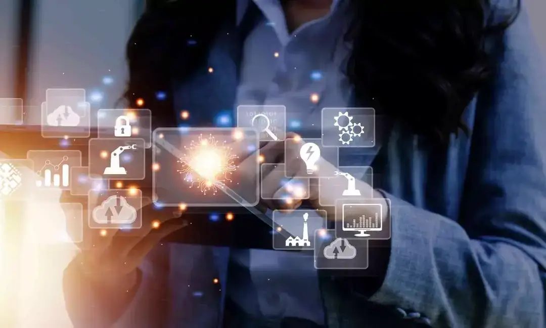 How screens are affecting memory & focus