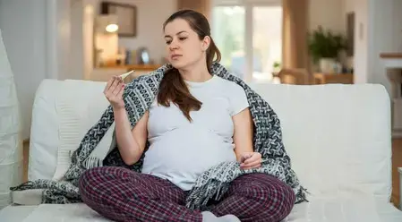 Winter safety tips for pregnant women to stay warm & healthy