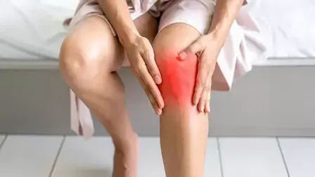 Winter knee pain causes and Ayurvedic remedies
