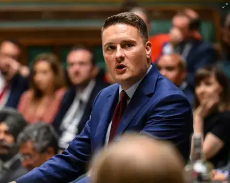 UK students die from meningitis; 13 cases after nightclub exposure