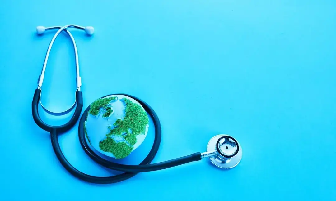 Hospitals must cut environmental impact, says health experts