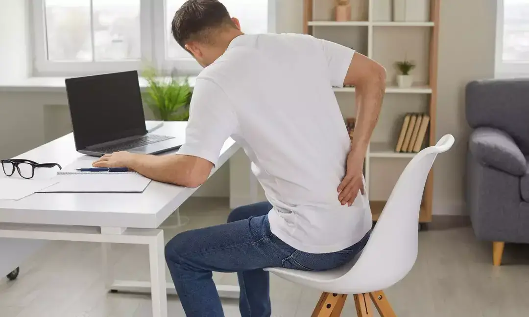Long sitting at work linked to rising piles cases