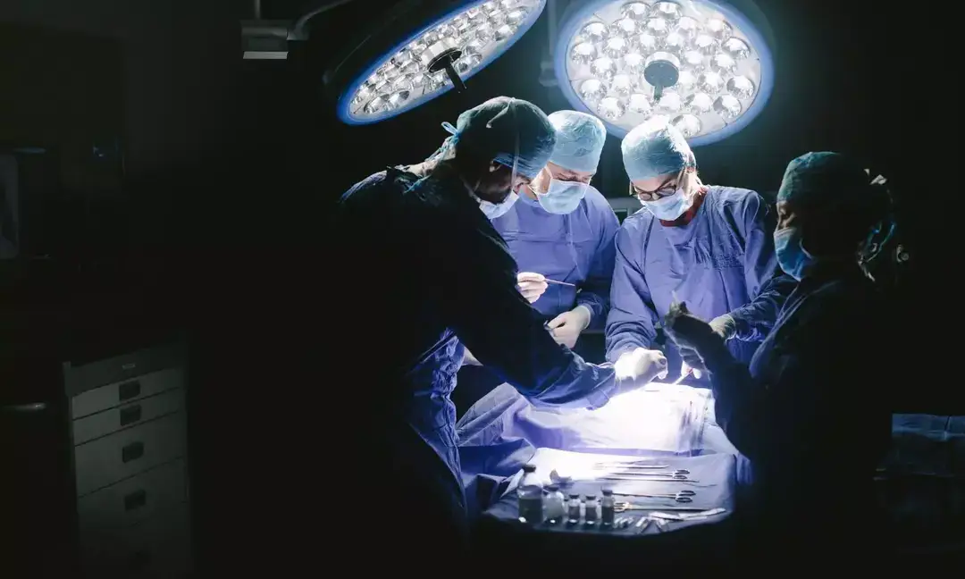 81-year-old walks within 48 hours after hip surgery